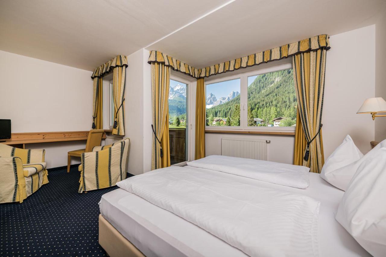 Hotel Waldheim Sexten Esterno foto